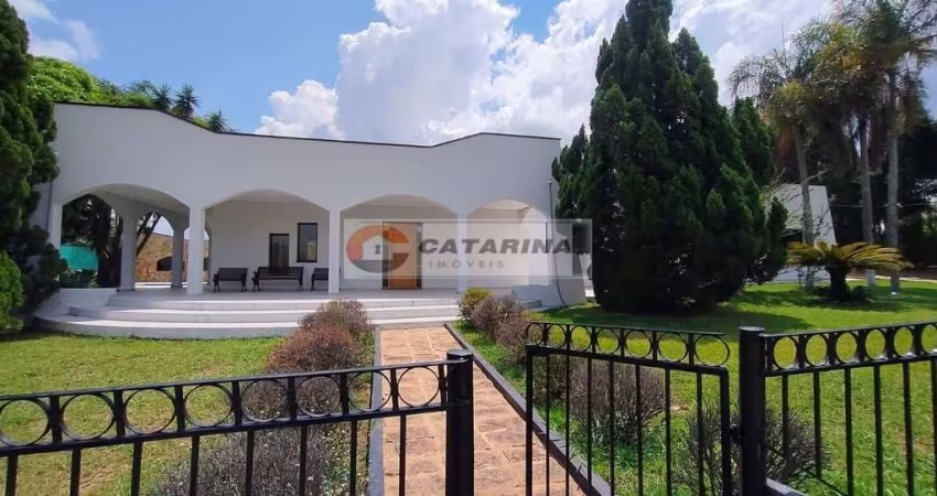 Vende-se Casa no Condomínio City Castelo ? Segurança e Localização Privilegiada!