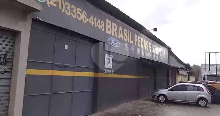 Galpão à venda ou para locação em Campo Grande - RJ