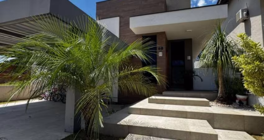 CASA EM CONDOMÍNIO FECHADO EM ATIBAIA, TÉRREA, 03 SUÍTES, ÁREA GOURMET, PISCINA !!