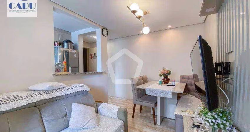 - Apartamento no Condomínio San Carlo
