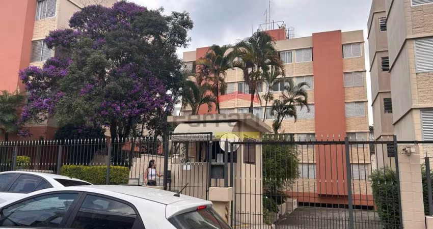 Ótimo Apartamento Térreo 2 dormitórios 1 vaga de garagem