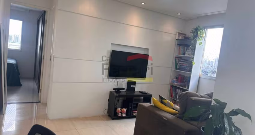 Apartamento à Venda, Água Branca,  02 dormitórios, 01 suíte, 02 vagas, varanda, andar alto,