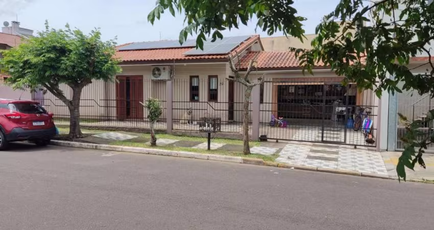 Casa com 2 dormitórios à venda