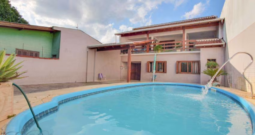 Casa com 5 Quartos e 3 banheiros à Venda