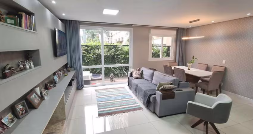Vende Apartamento Garden de 3 dormitórios  transformado em 2 com living estendido decorado e mobiliado
