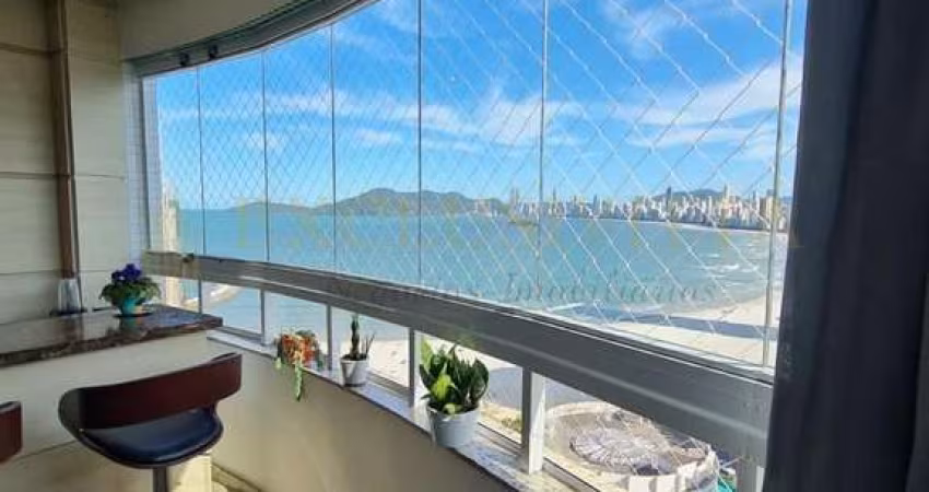Apartamento para Locação Anual no bairro Centro em Balneário Camboriú, 3 quartos sendo 3 suítes, 3 vagas, Mobiliado, 185 m² de área total, 143 m² privativos,