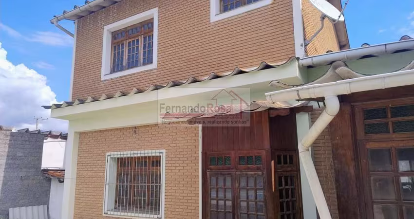 Casa para Venda em São Sebastião, Centro, 4 dormitórios, 3 suítes, 4 banheiros, 2 vagas