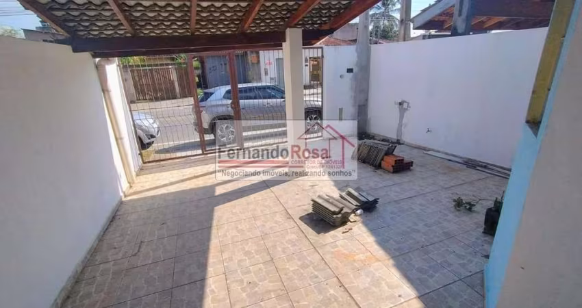 Casa para Locação em São Sebastião, Canto do Mar, 2 dormitórios, 2 suítes, 3 banheiros, 2 vagas