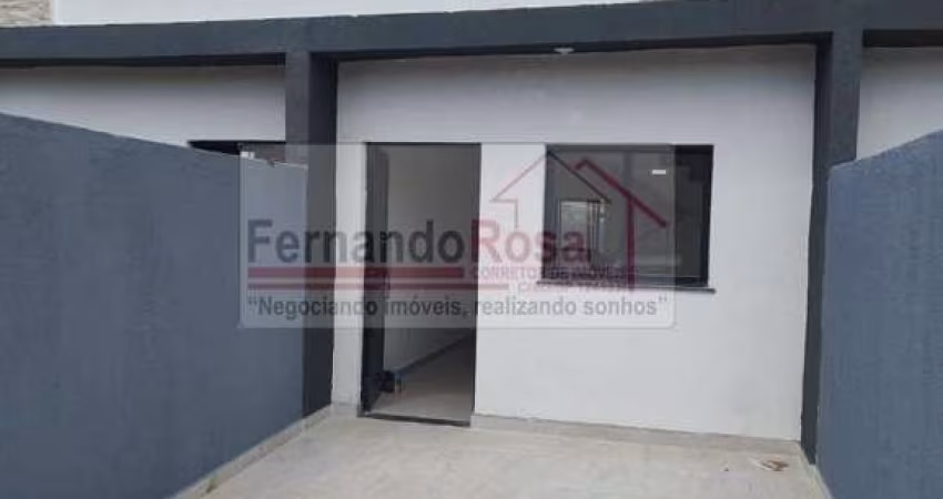 Sobrado para Venda em Caraguatatuba, Balneário dos Golfinhos, 2 dormitórios, 1 suíte, 2 banheiros, 1 vaga