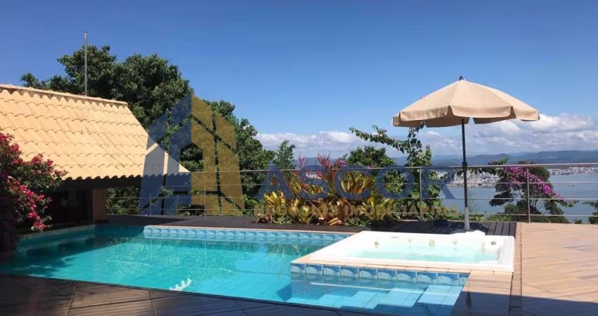Casa com 4 quartos à venda na Rua Margot Ganzo Araújo, --, Centro, Florianópolis