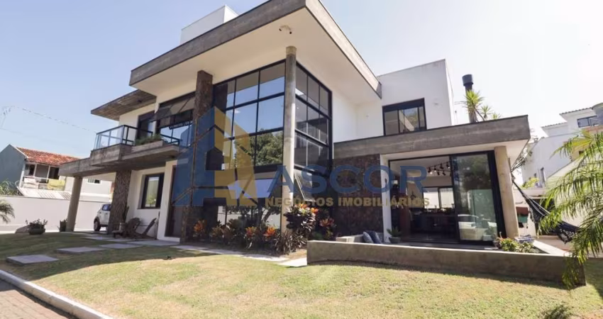 Casa em condomínio fechado com 3 quartos à venda na Rua do Gramal, --, Campeche, Florianópolis