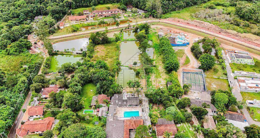 Área à venda no Jardim Aladim