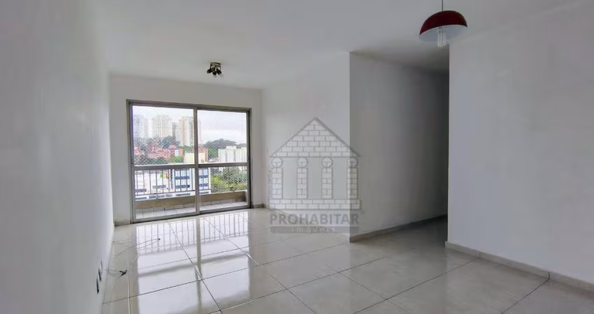 Apartamento com 3 dormitórios para alugar no Jardim Marajoara