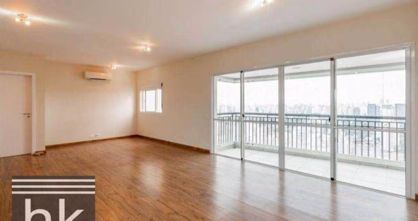 Apartamento com 3 dormitórios para alugar, 180 m² por R$ 18.430/mês - Brooklin - São Paulo/SP