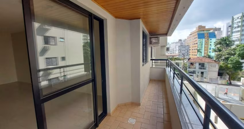 Centro | Apartamento 3 quartos (1 suíte)