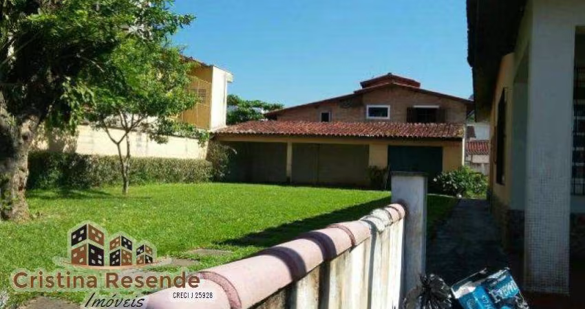 Casa com 5 quartos à venda no Martim de Sá, Caraguatatuba 