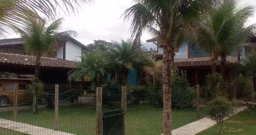 Casa com 3 quartos à venda no Folha Seca, Ubatuba 