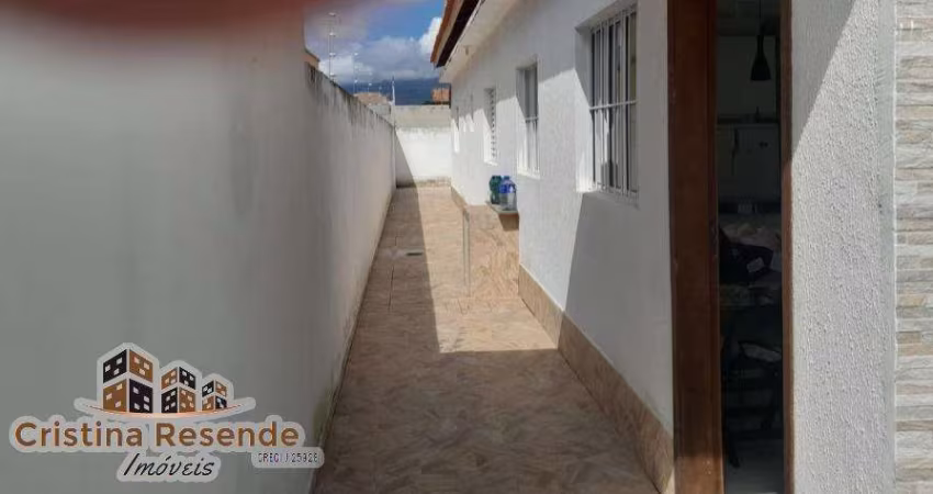 Casa com 2 quartos à venda no Balneário dos Golfinhos, Caraguatatuba 
