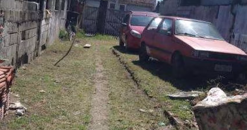 Terreno à venda no Perequê Mirim, Caraguatatuba 