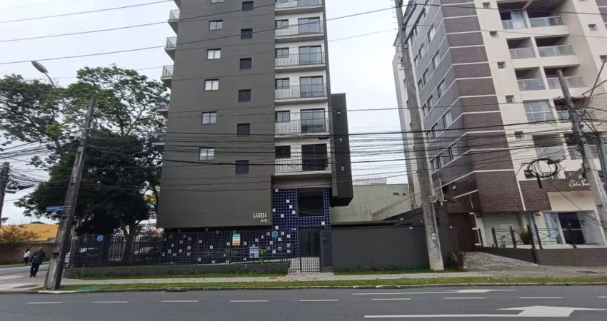 Kitinet com 1 quarto  para alugar, 23.53 m2 por R$1950.00  - Prado Velho - Curitiba/PR