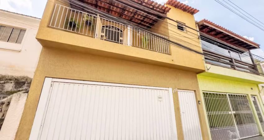 Casa de vila para venda com 3 quartos, sendo 1 suíte, 224m²