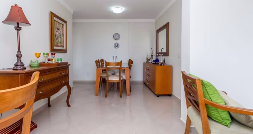 Casa tipo para venda com 3 quartos, sendo 1 suíte, 65m²