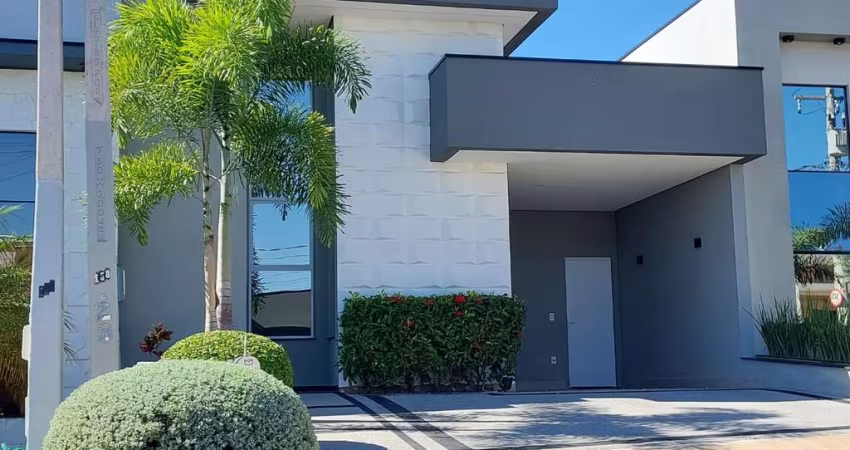 Casa no condomínio Jardim Mantova para venda com 3 quartos, sendo 1 suíte, 130m²