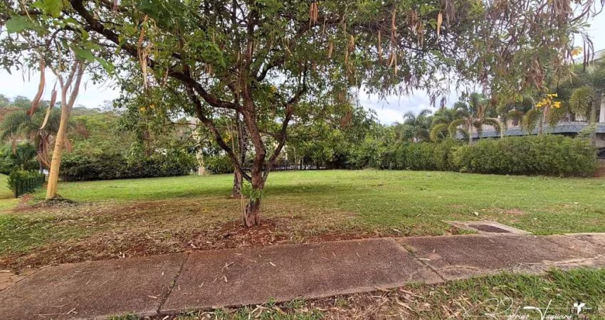Terreno Plano no Aldeia do Vale – Localização Privilegiada Próxima à Área de Lazer