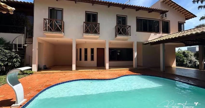 Casa com Vista para o Bosque e Lago no Aldeia do Vale – 5 Quartos, Lazer Completo