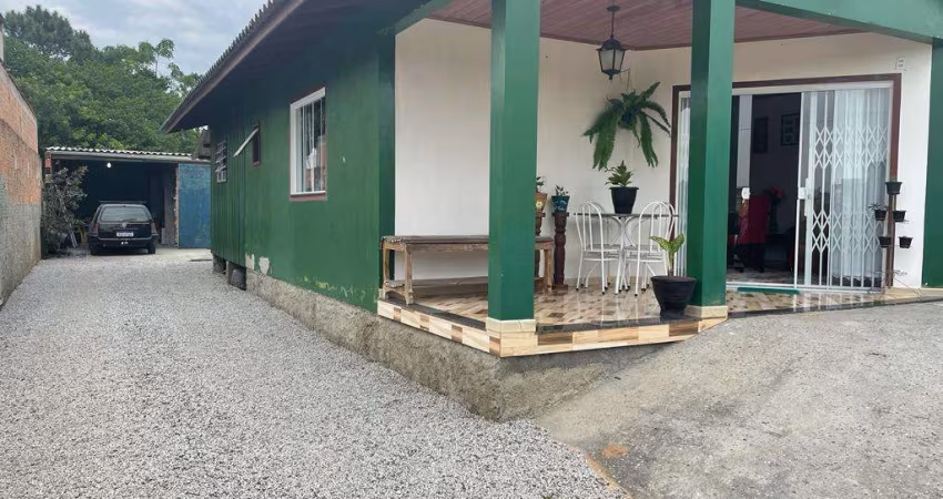 Casa para Venda em Florianópolis, São João do Rio Vermelho, 3 dormitórios, 1 banheiro, 2 vagas