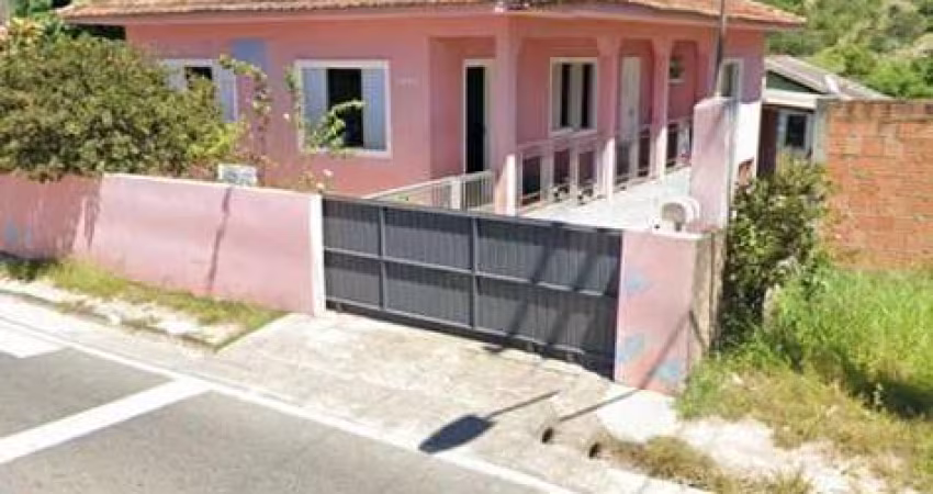 Casa para Venda em Florianópolis, São João do Rio Vermelho, 6 dormitórios, 1 suíte, 3 banheiros, 1 vaga