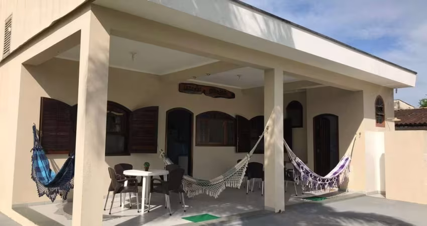 Casa - Padrão, para Venda em Itanhaém/SP