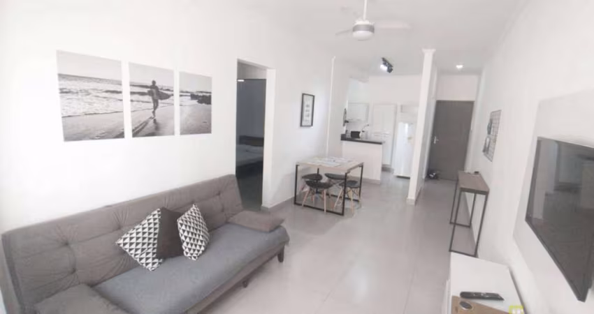 Apartamento com 2 dormitórios à venda, 68 m² por R$ 370.000,00 - Astúrias - Guarujá/SP