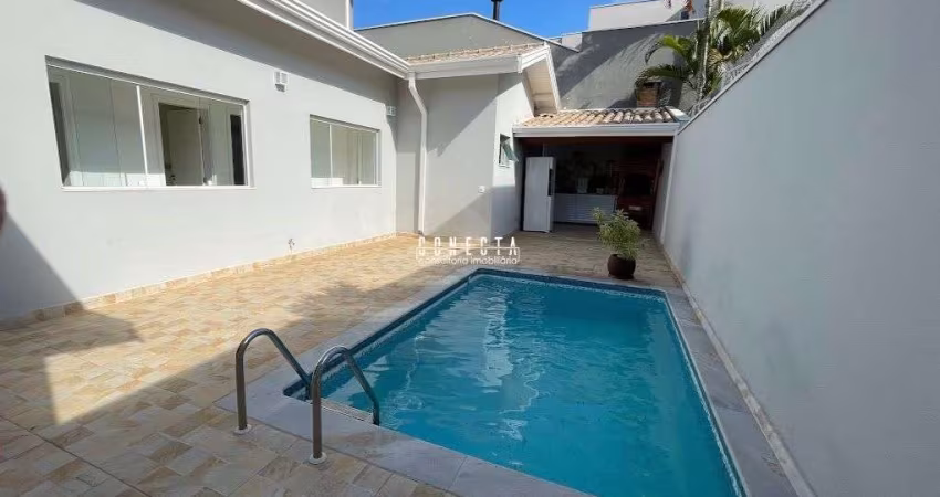 Casa Assobradada em Indaiatuba, Portal de Itaici com 3 suítes - 211 m²