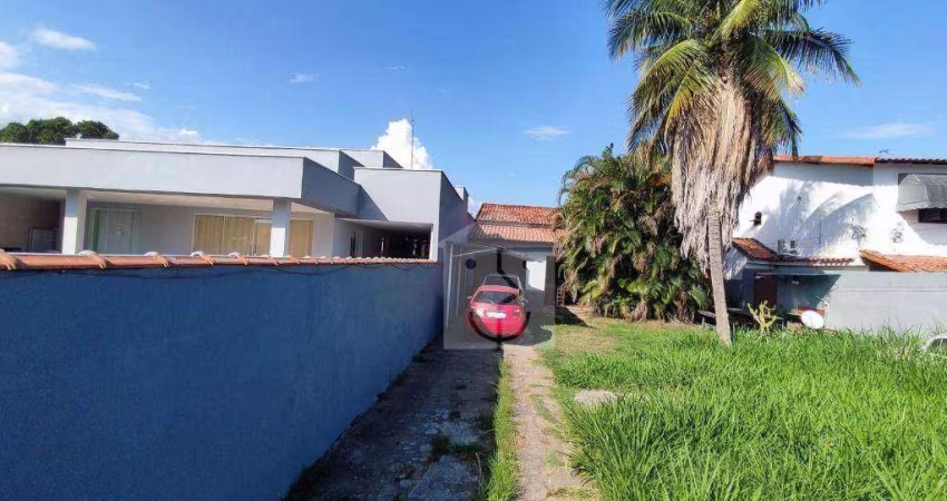 Casa com 3 dormitórios à venda, 151 m² por R$ 900.000 - Centro - Maricá/RJ