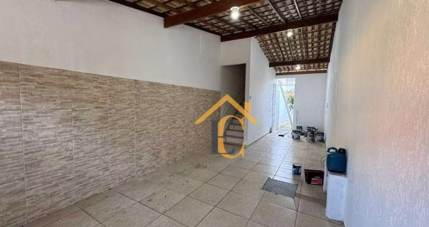 Casa com 2 dormitórios à venda, 65 m² por R$ 350.000,00 - Atlântica - Rio das Ostras/RJ