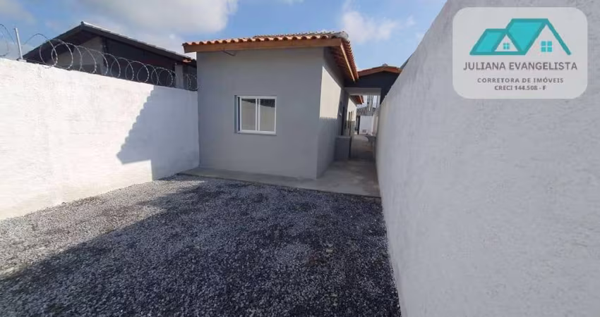 Casa nova à venda no bairro Golfinho - Caraguatatuba/SP