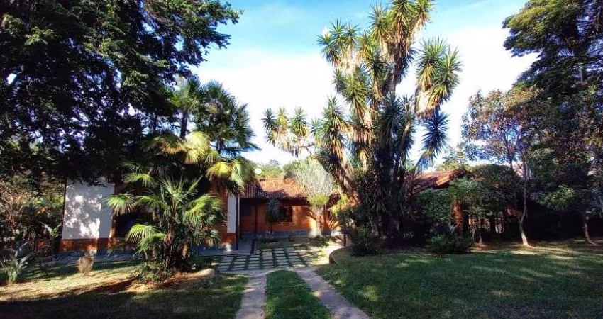 Chácara com 8 dormitórios à venda, 5000 m² por R$ 5.300.000,00 - Joapiranga - Valinhos/SP