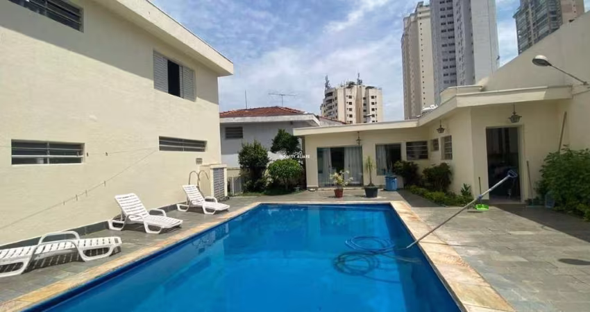 Casa c/ 4 quartos, 1 suíte e 2 vagas, 413m², à venda no bairro Mooca, por 2.695.000,00