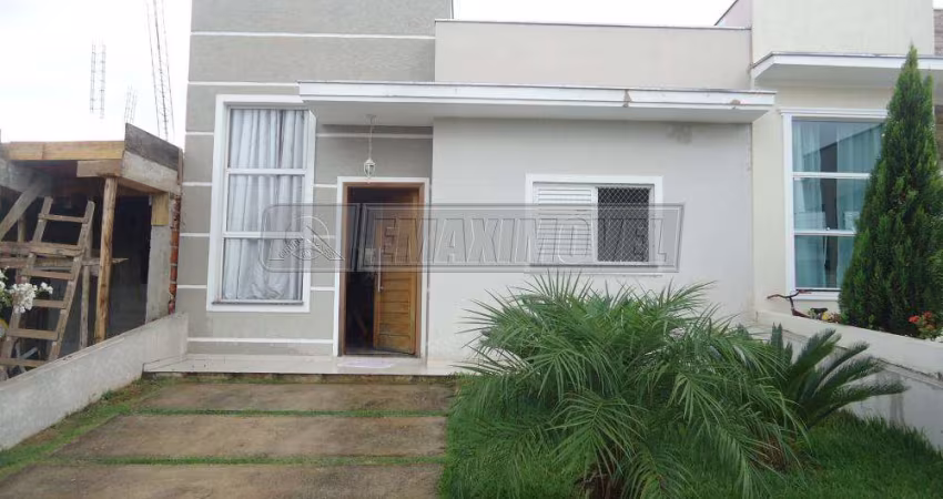 Casa com 3 Quartos sendo 1 suíte - Resid. Horto Florestal 1