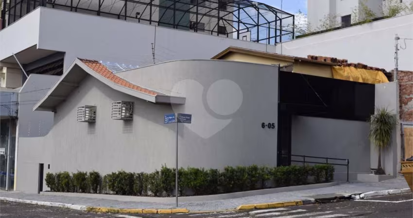 Casa com 4 quartos à venda ou para locação em Vila Cidade Universitária - SP