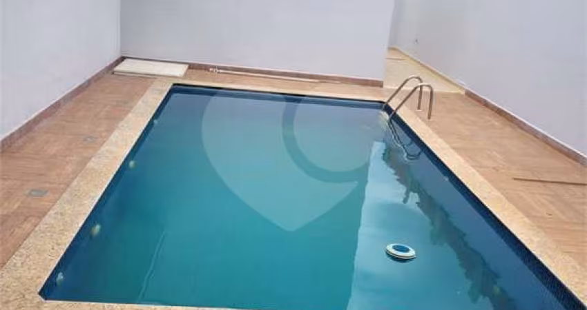 Condomínio com 3 quartos para locação em Residencial Villaggio Iii - SP