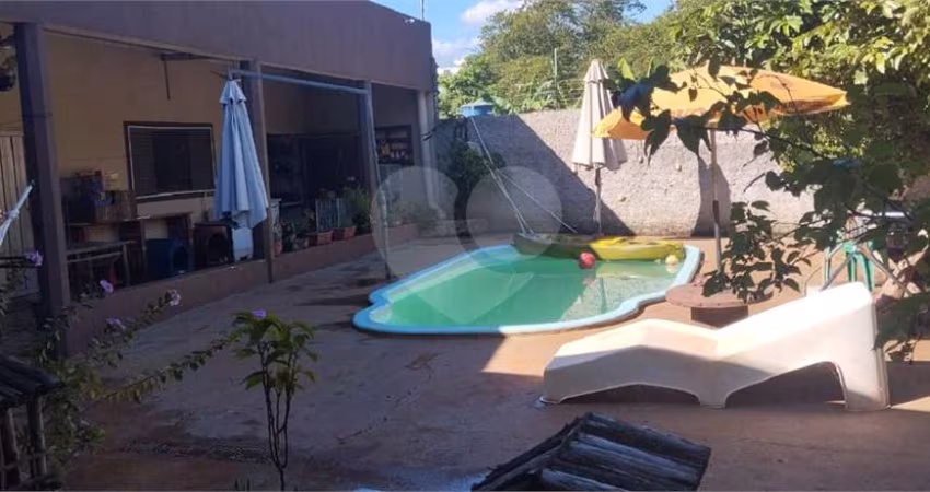 Chácara com 2 quartos à venda em Centro - SP