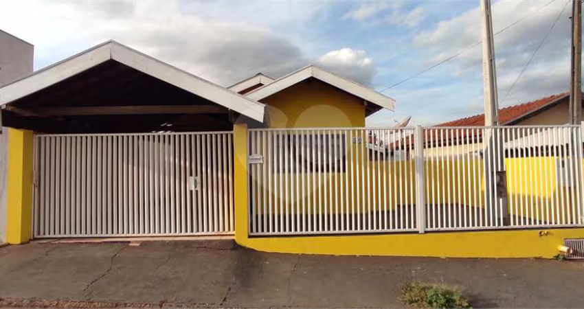 Casa com 3 quartos à venda em Barras Do Tietê - SP
