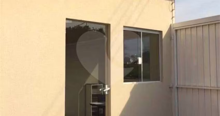 Apartamento com 3 quartos para locação em Jardim Terra Branca - SP