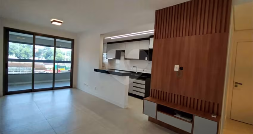 Apartamento com 3 quartos para locação em Jardim Estoril Iv - SP