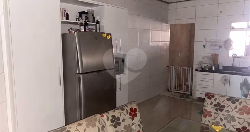 Casa com 2 quartos à venda ou para locação em Parque Viaduto - SP
