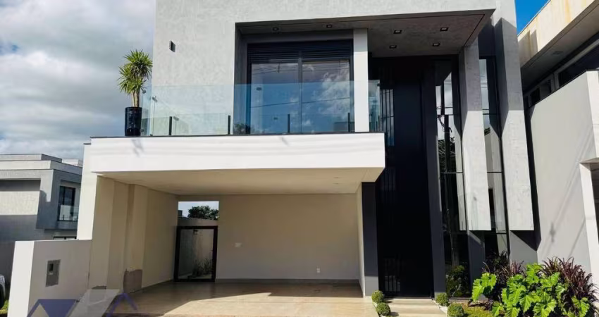 Sobrado com 3 Suítes à venda e 220 m² por R$ 1.790.000 em Condomínio,  Cascavel/PR