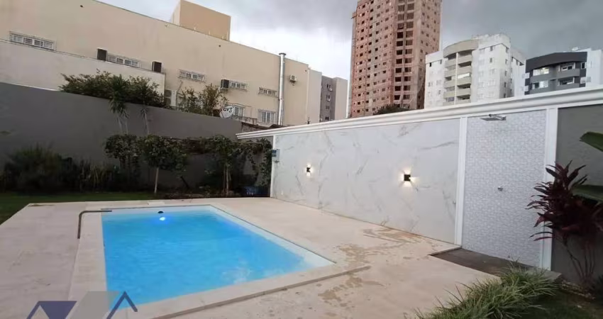Casa com 3 dormitórios para alugar, 163 m² por R$ 8.000,00/mês - Coqueiral - Cascavel/PR