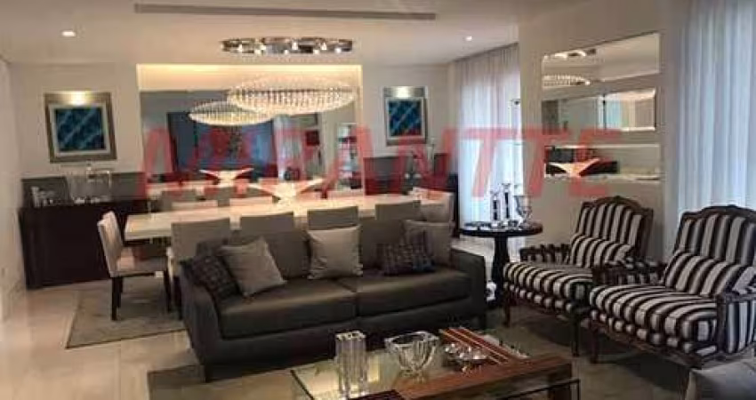 Apartamento de 169m² com 3 quartos em Santana